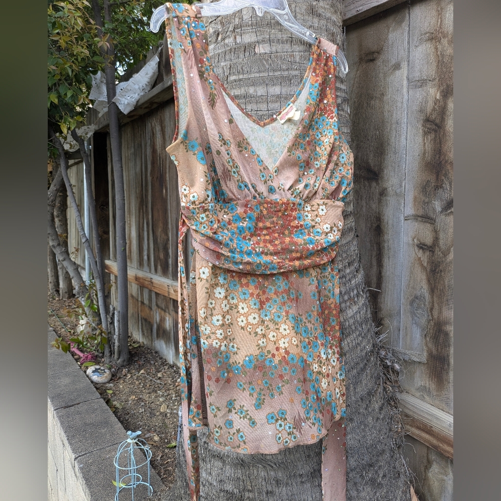 True Vintage Y2K Glitter Floral Plunge Tank - Picture 2 of 6